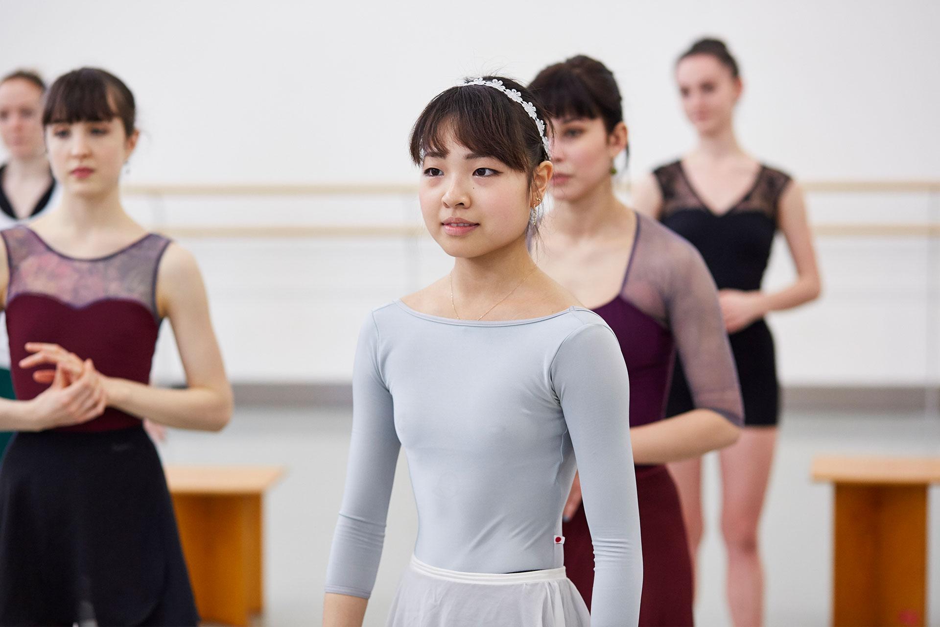 Miki Akuta gets ready for rehearsal of Swan Lake