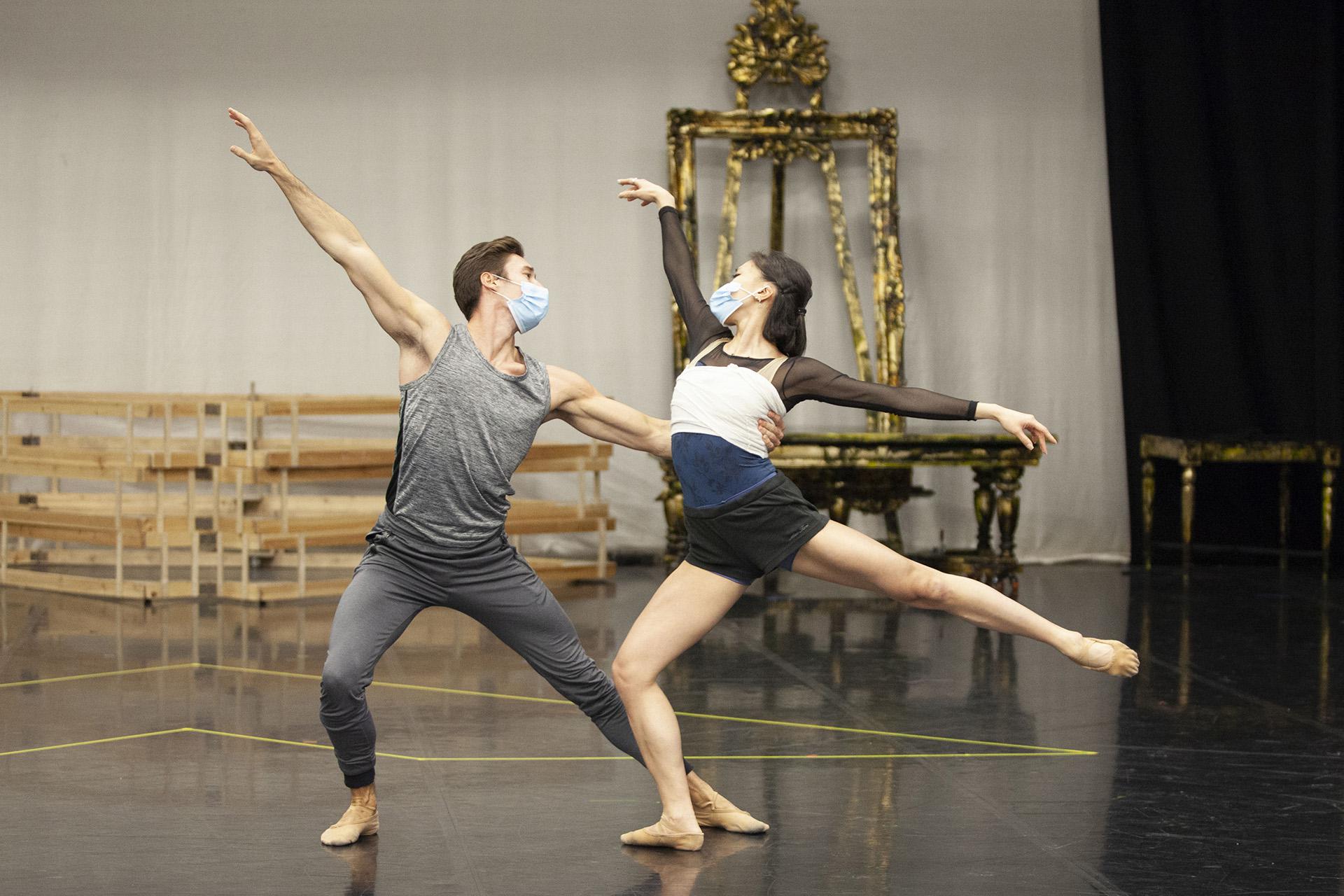 Two dancers rehearsing their roles in Casanova