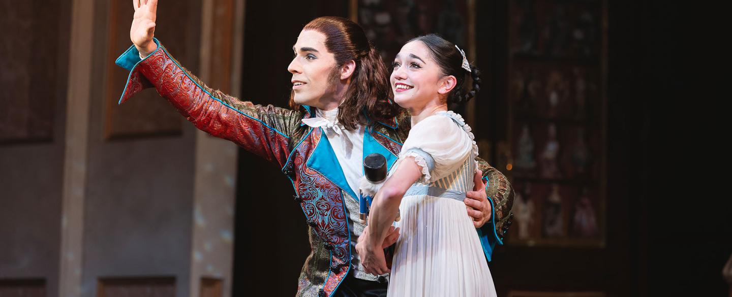 Uncle Drosselmeyer shows Clara the magic of Christmas